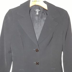 Preowned gorgeous bebe fully lined black blazer 2P